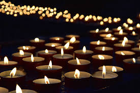 in memoriam candles