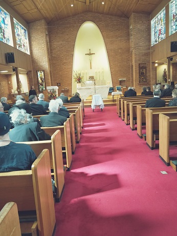 Peter Mass Church and congregation